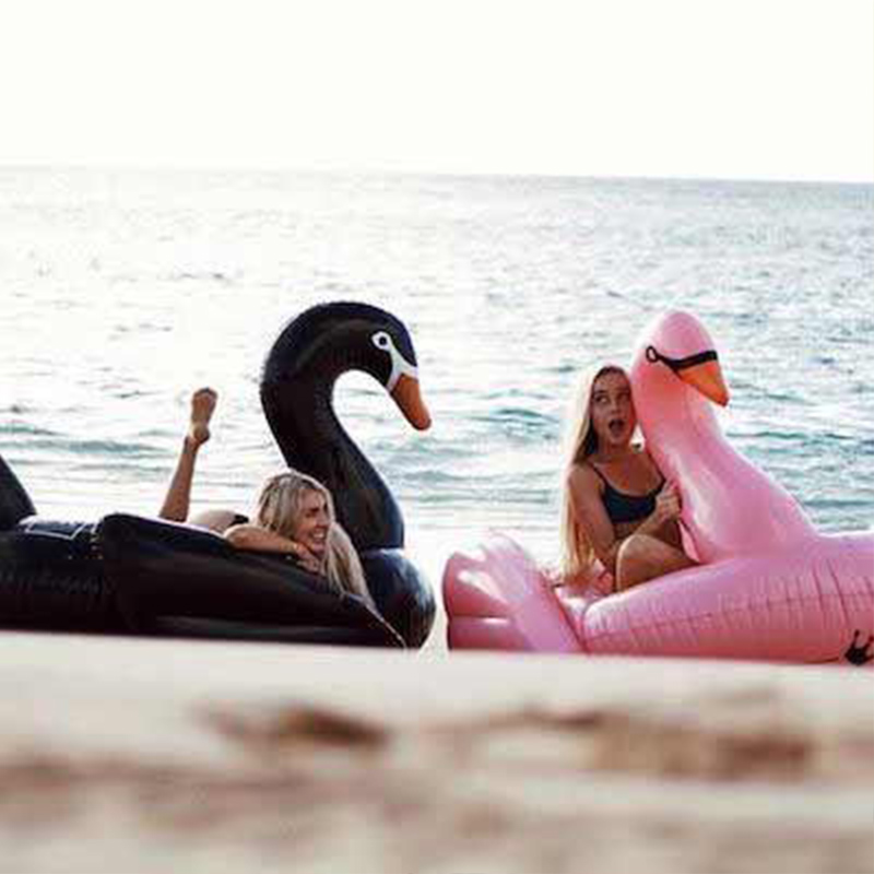 Hot Sale Products Black Swan Floats Inflatable Pool Float Summer Adult Large PVC Water Fun Mattress Toys